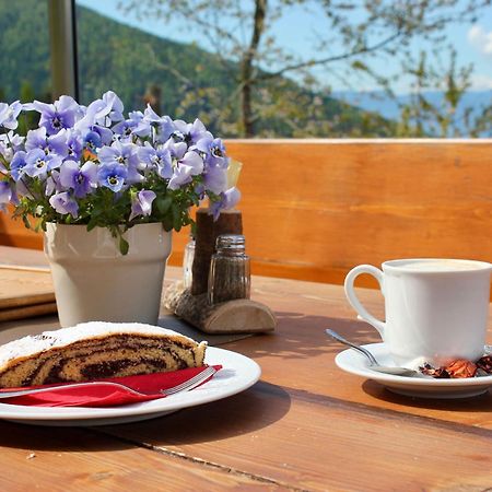 Gasthaus Oberkirn Schenna Ngoại thất bức ảnh
