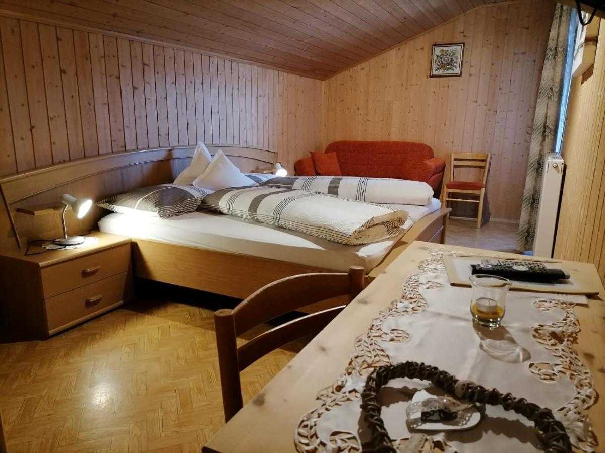 Gasthaus Oberkirn Schenna Ngoại thất bức ảnh