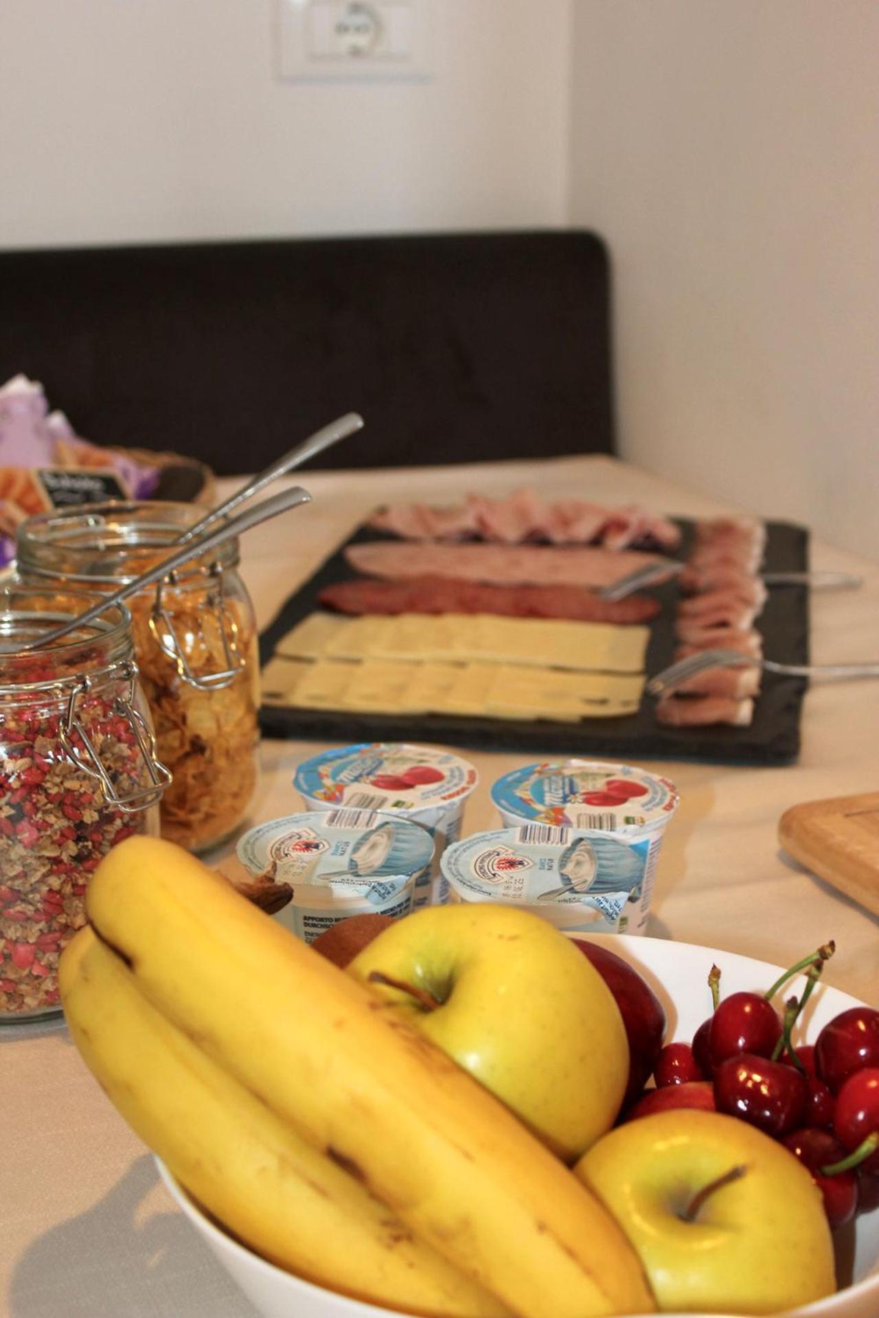 Gasthaus Oberkirn Schenna Ngoại thất bức ảnh