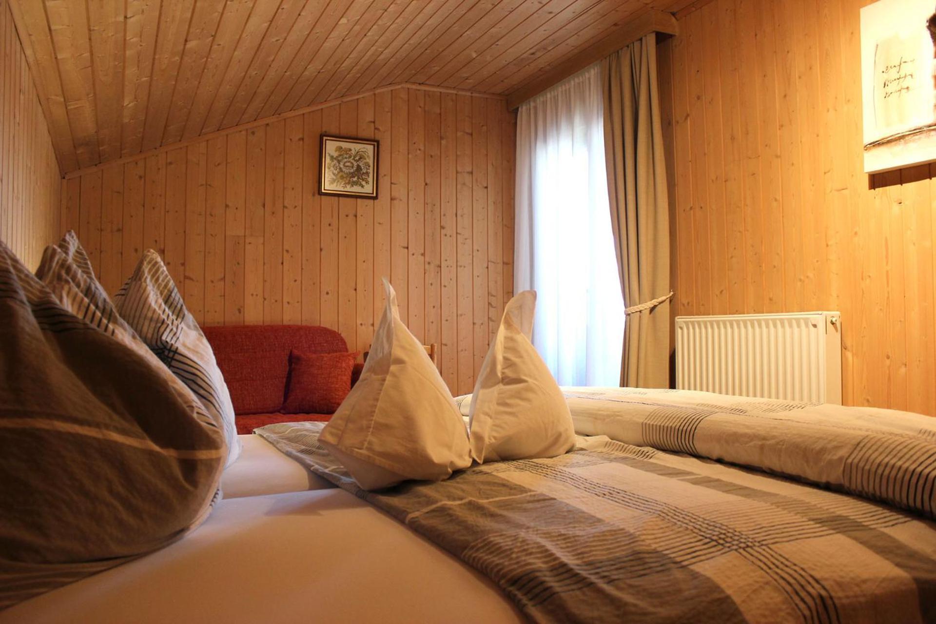 Gasthaus Oberkirn Schenna Ngoại thất bức ảnh