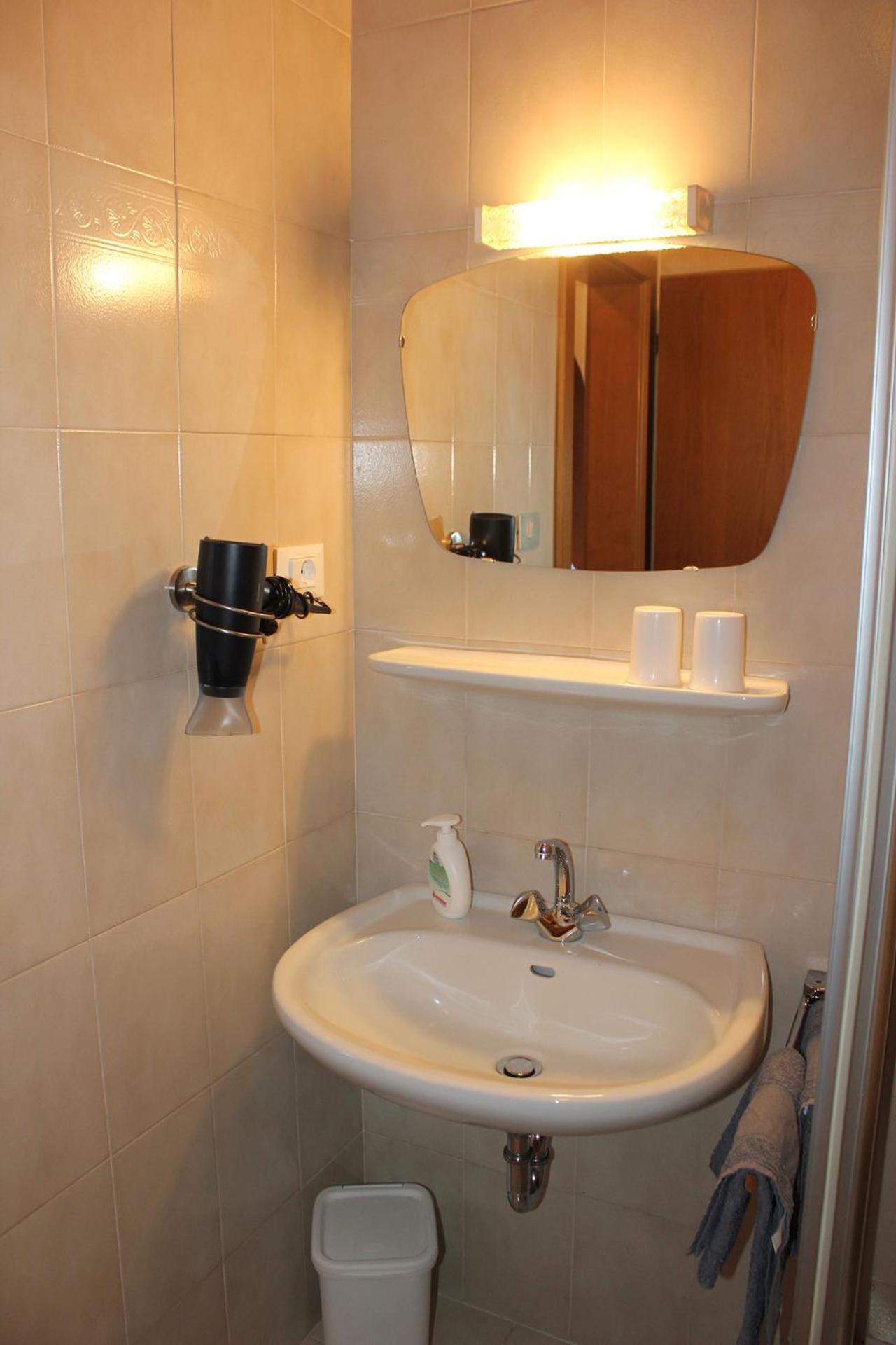 Gasthaus Oberkirn Schenna Phòng bức ảnh